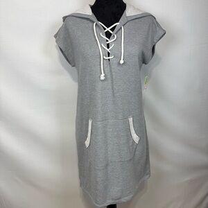 Flirtitude Active Pullover Athleisure Gray Hooded Lace-Up V-neck NWT Size Small